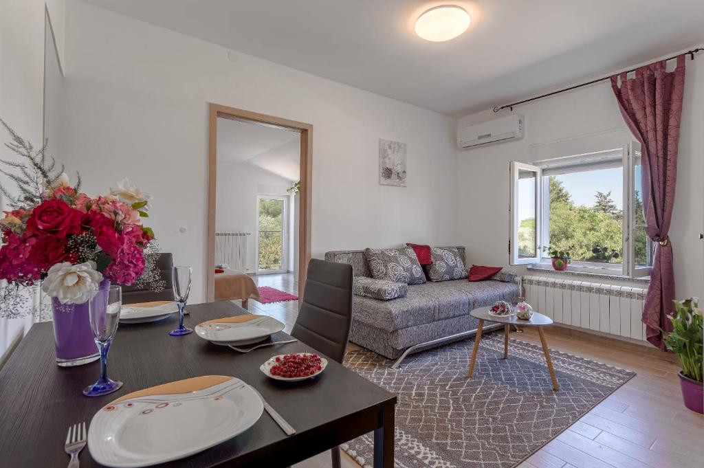 Apartments Lavander - A blend of nature and comfort — a perfect holiday in Pula, Apartman Lavander  Pula